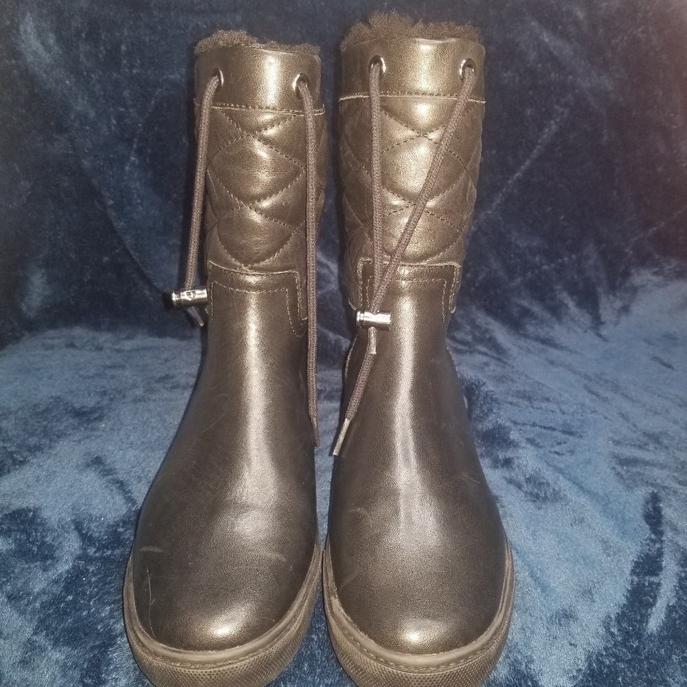 NWOT Blondo boots
